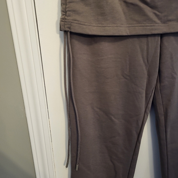 Stella McCartney (Adidas) Roll Top Pants Size Medium Dark Mushroom Taupe - Picture 9 of 14
